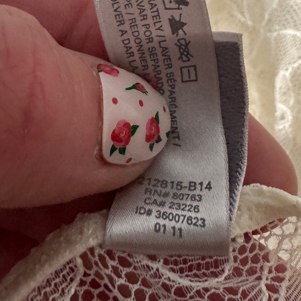 Victoria’s Secret Lace Babydoll Chemise Y2K Sheer Lingerie Cream  Medium - Picture 7 of 7
